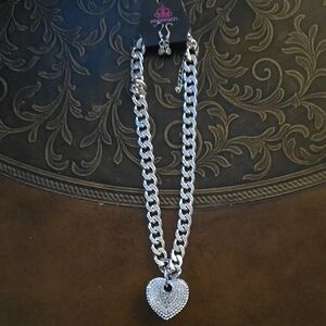 paparazzi Silver Sparkling Heart Pendant Curb Chain Necklace